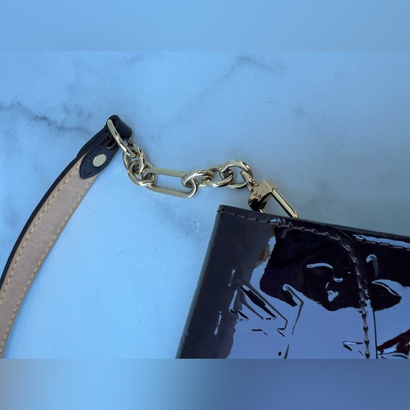 Louis Vuitton Monogram Vernis Sunset Boulevard Amarente - Picture 9 of 14